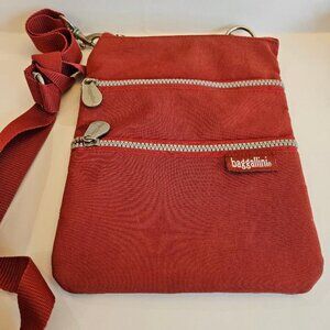Baggallini crossbody bag 9.5 X 7.5 - Red, zippered